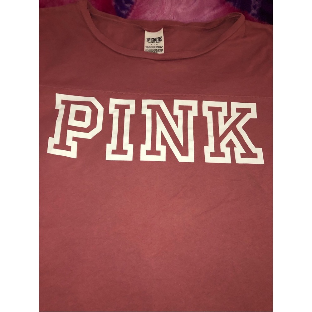 💕BRAND NEW Victoria’s Secret PINK T-shirt💕 - Picture 2 of 3